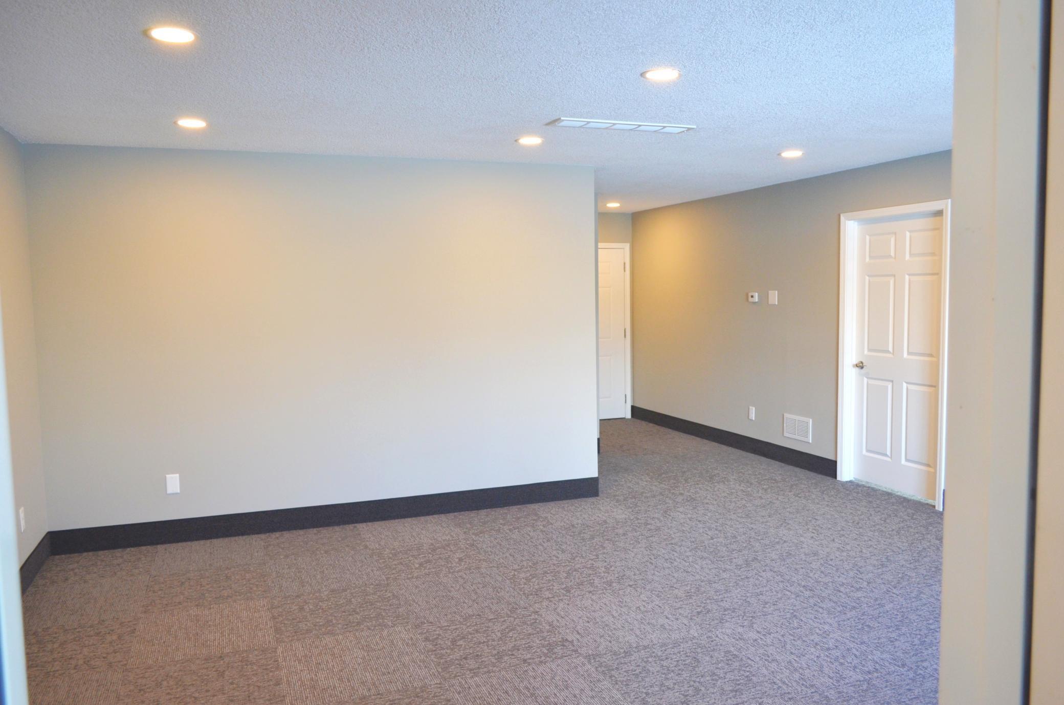 7771 College Road Property Photo 9