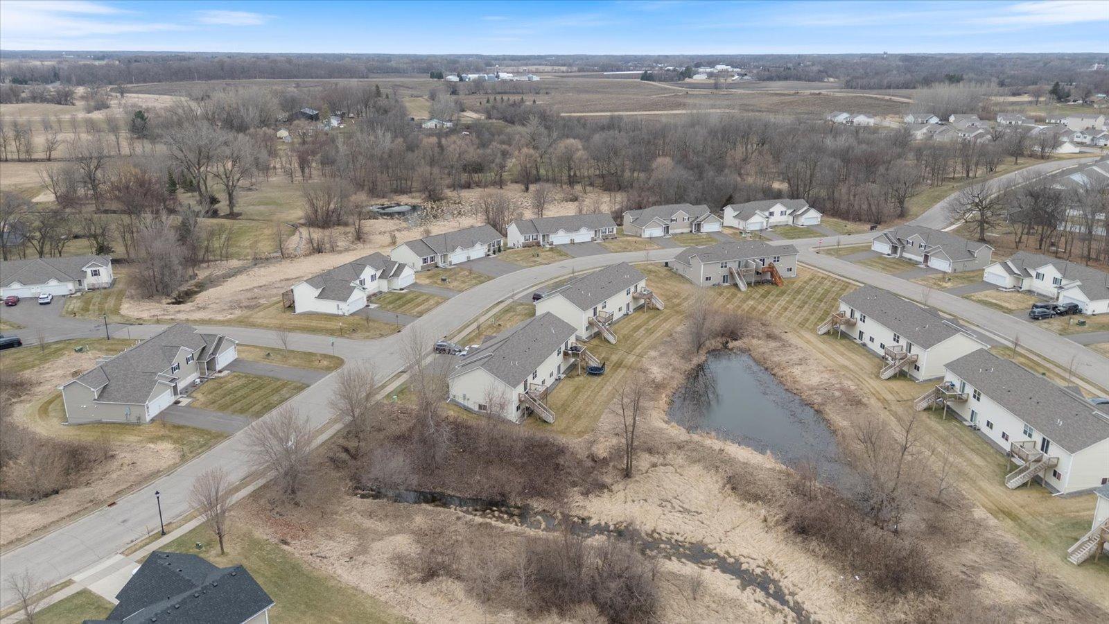 1023 White Tail Lane Property Photo 7