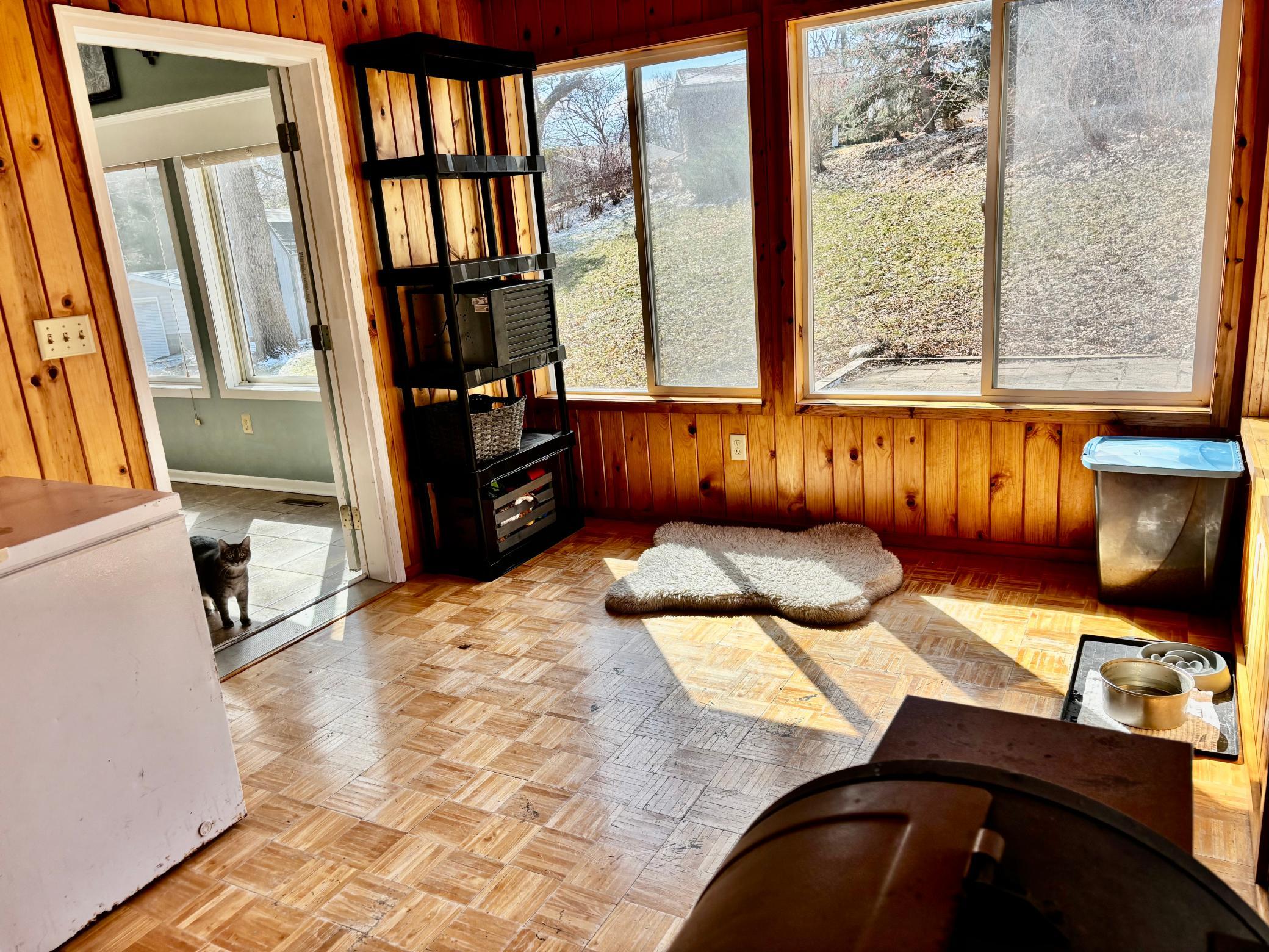 406 Robin Road Property Photo 13
