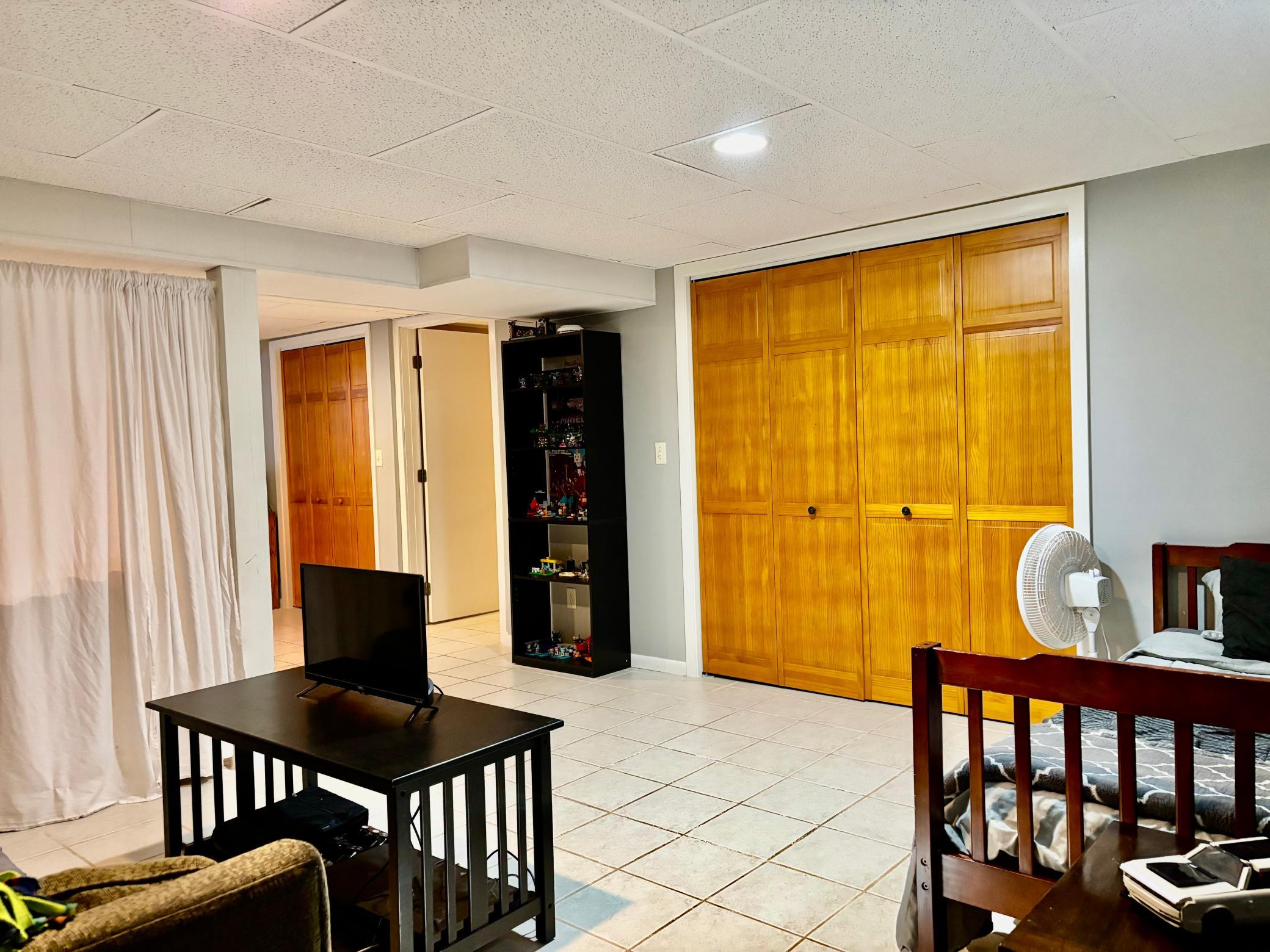 406 Robin Road Property Photo 25