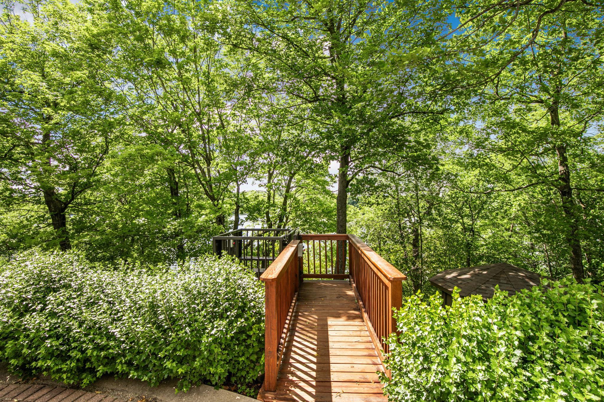 10065 Amigo Trail Property Photo 7
