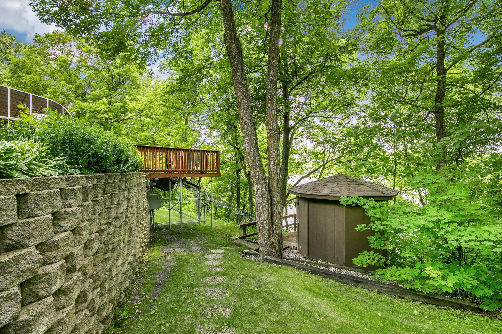 10065 Amigo Trail Property Photo 9