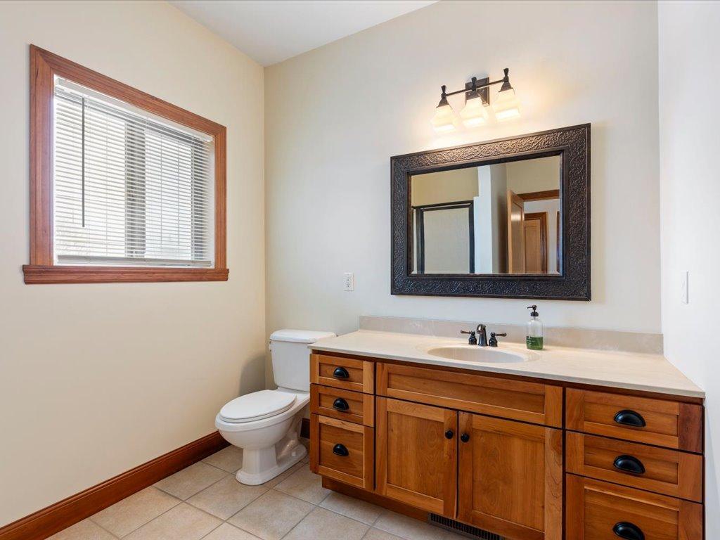 16418 Park Estates Drive Property Photo 18