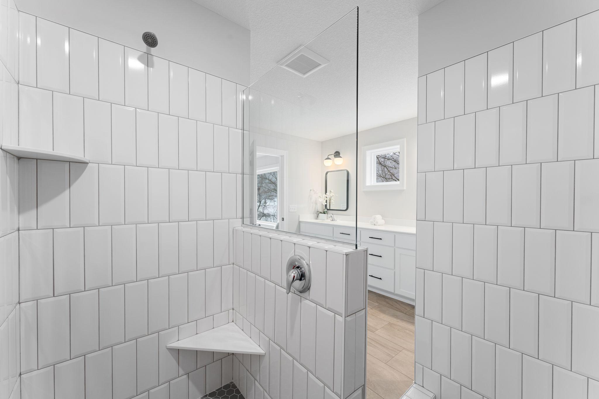 7682 22nd Avenue E Property Photo 13