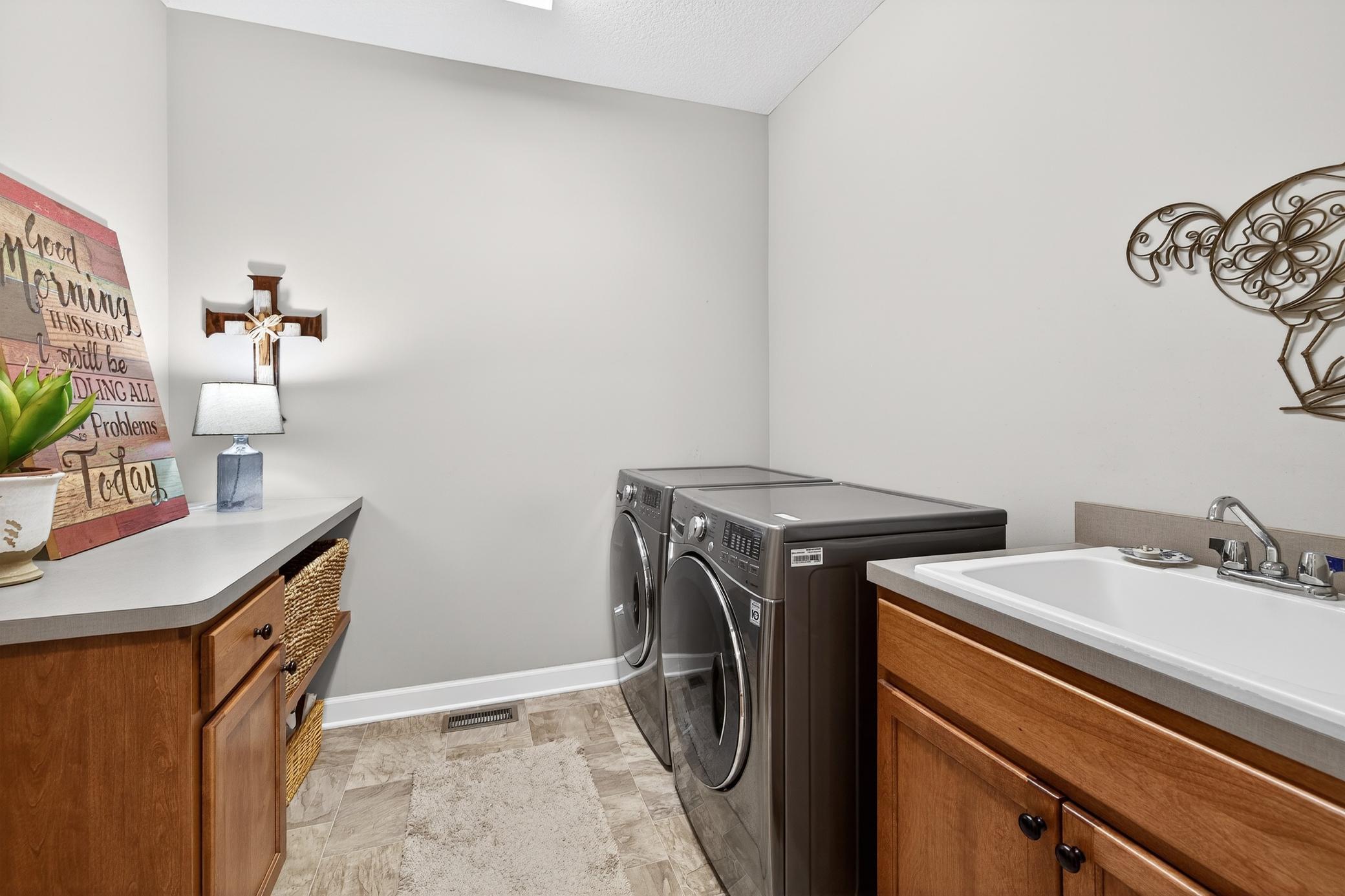 20596 Kearney Path Property Photo 15