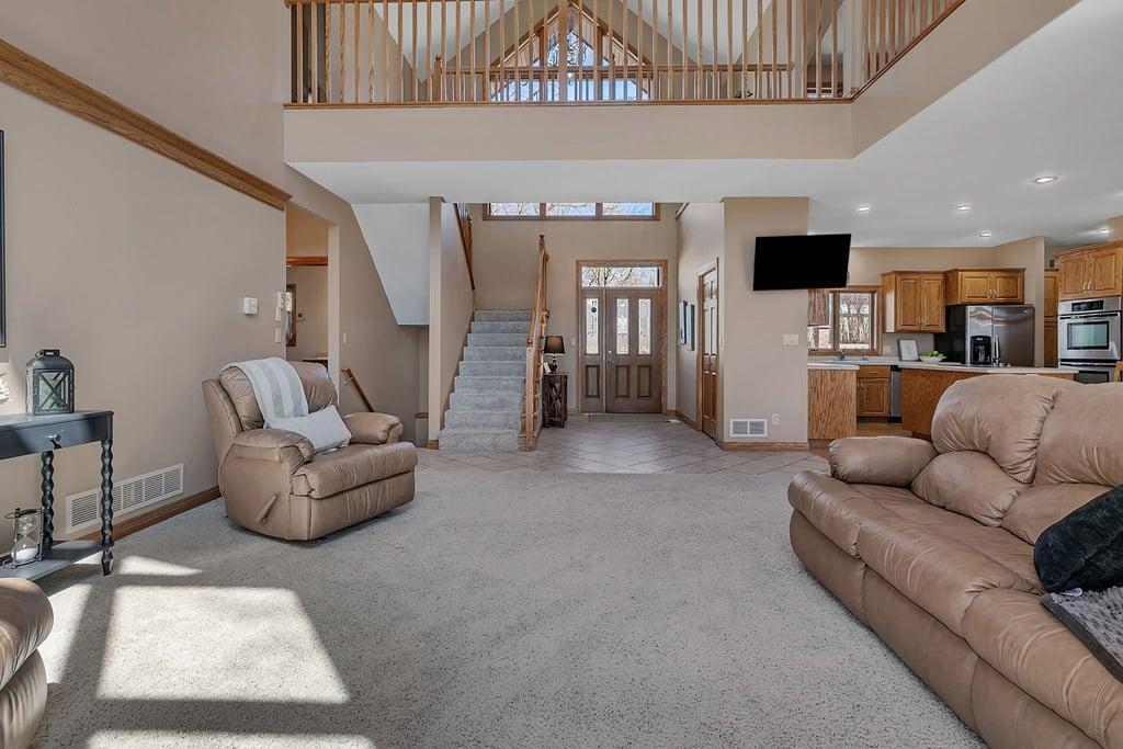 25411 Daventry Road Property Photo 11