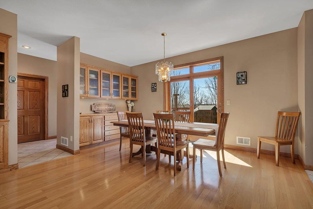 25411 Daventry Road Property Photo 12
