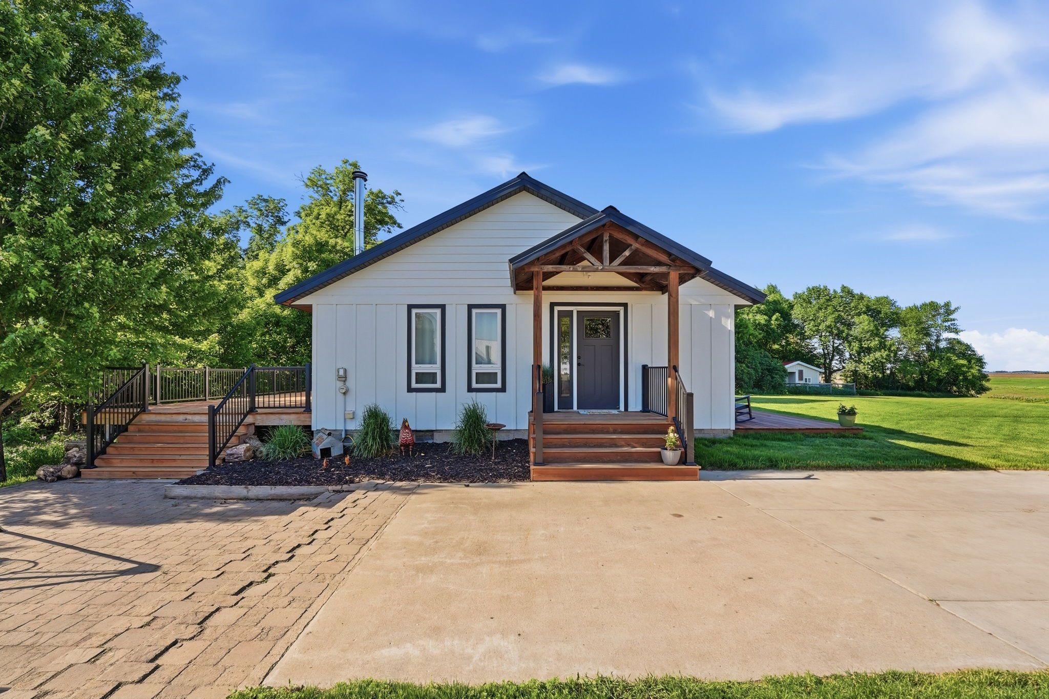 16526 State Highway 28 Property Photo 9