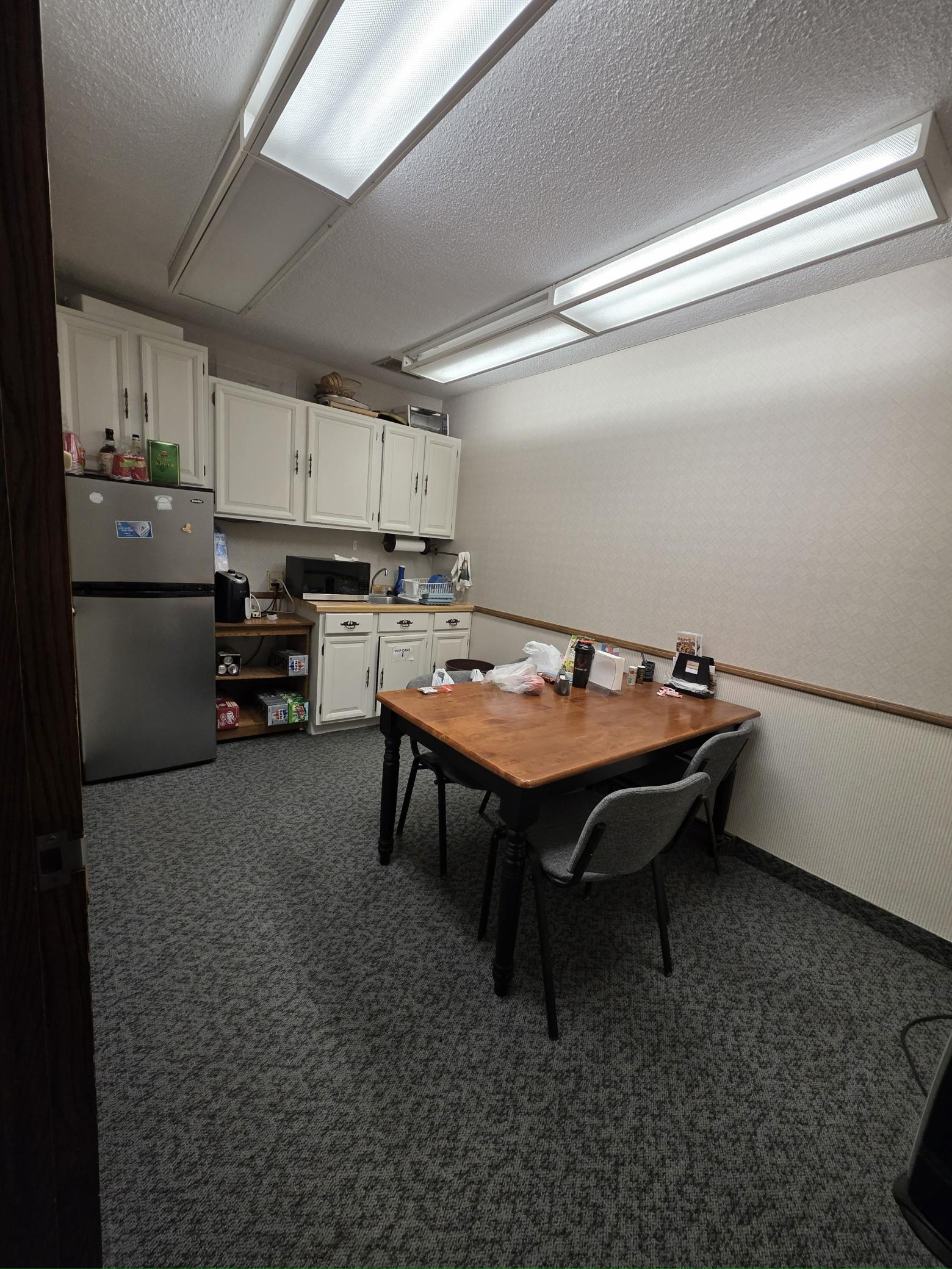 20 E Main Street Property Photo 4