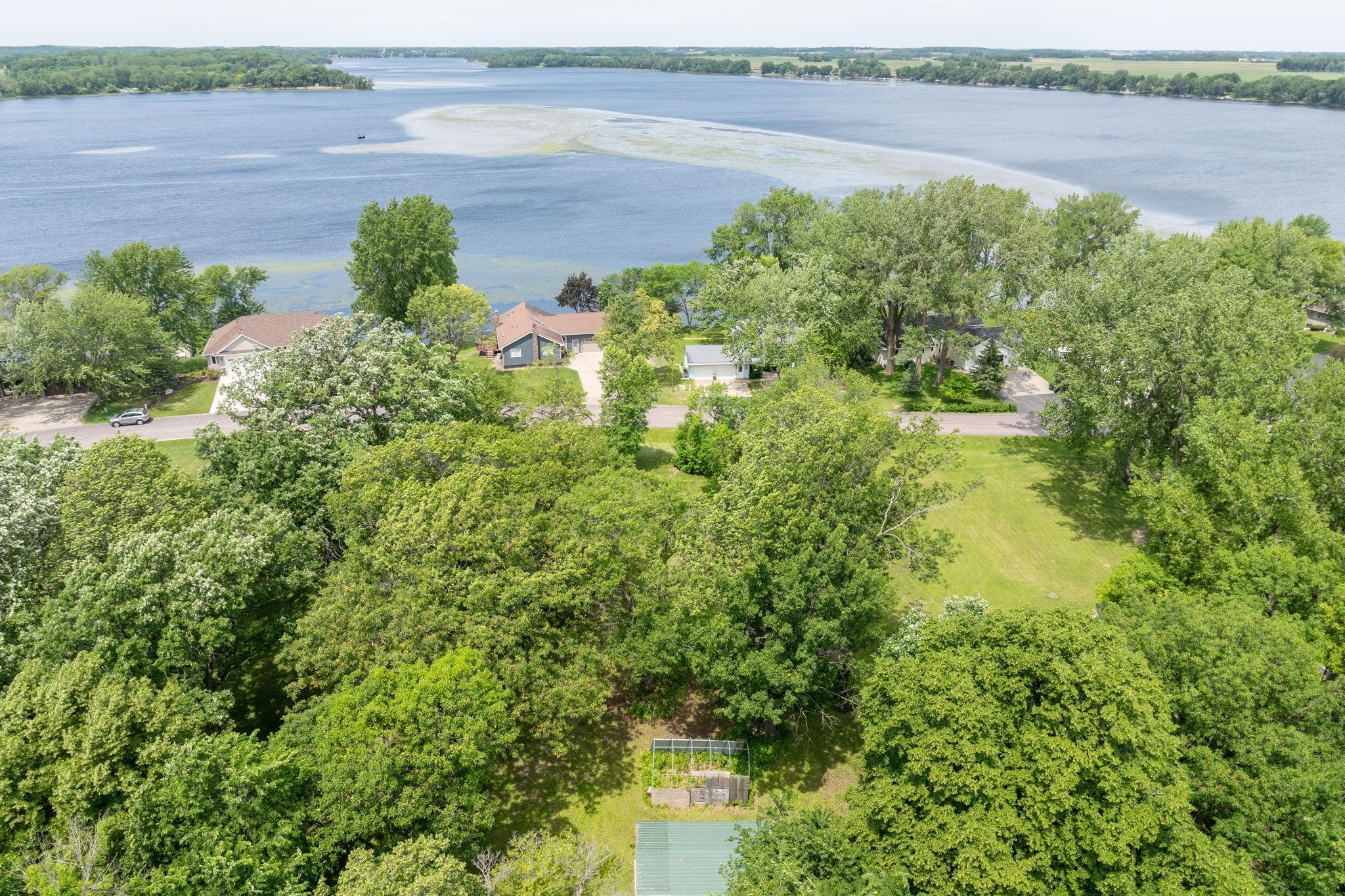 707 Tetonka View Drive Property Photo 17