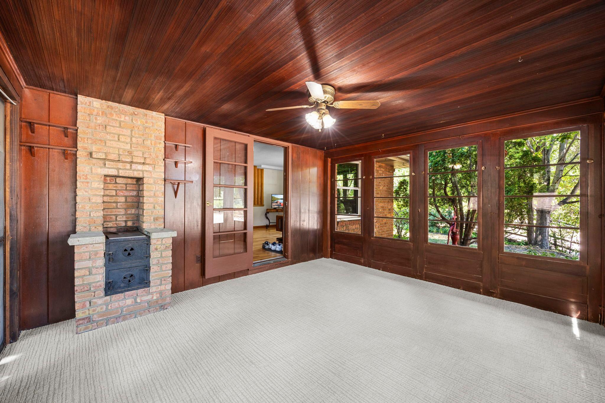 4344 Williston Road Property Photo 9