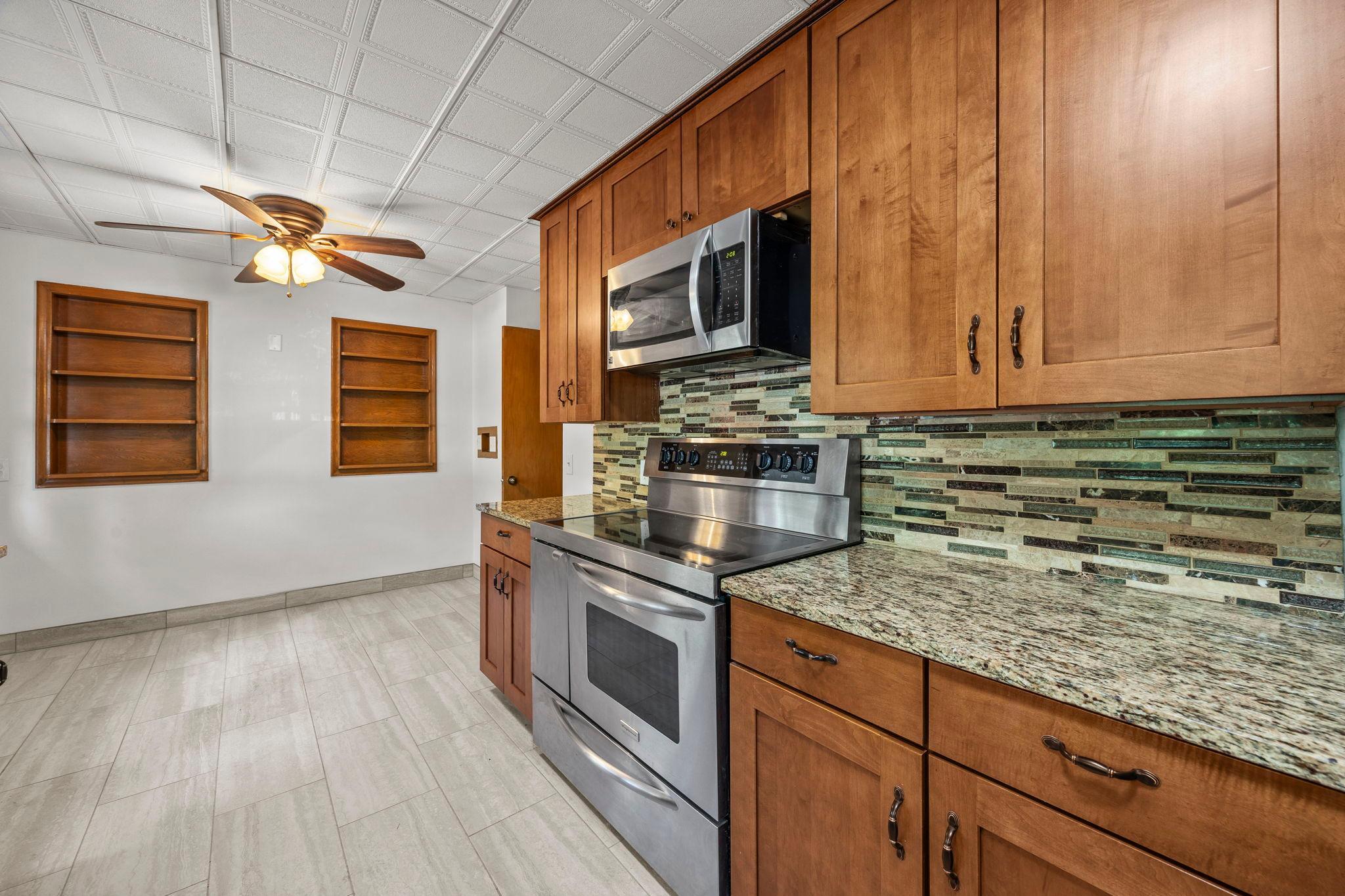 4344 Williston Road Property Photo 12