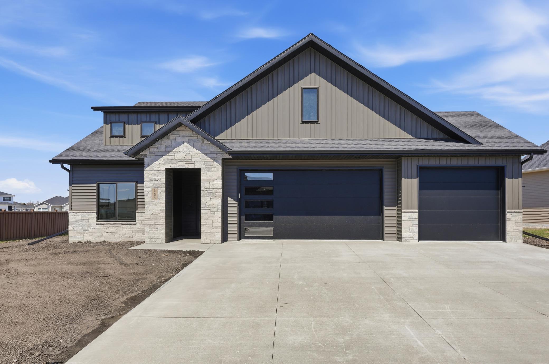 3296 Timber Creek Circle S Property Photo 1