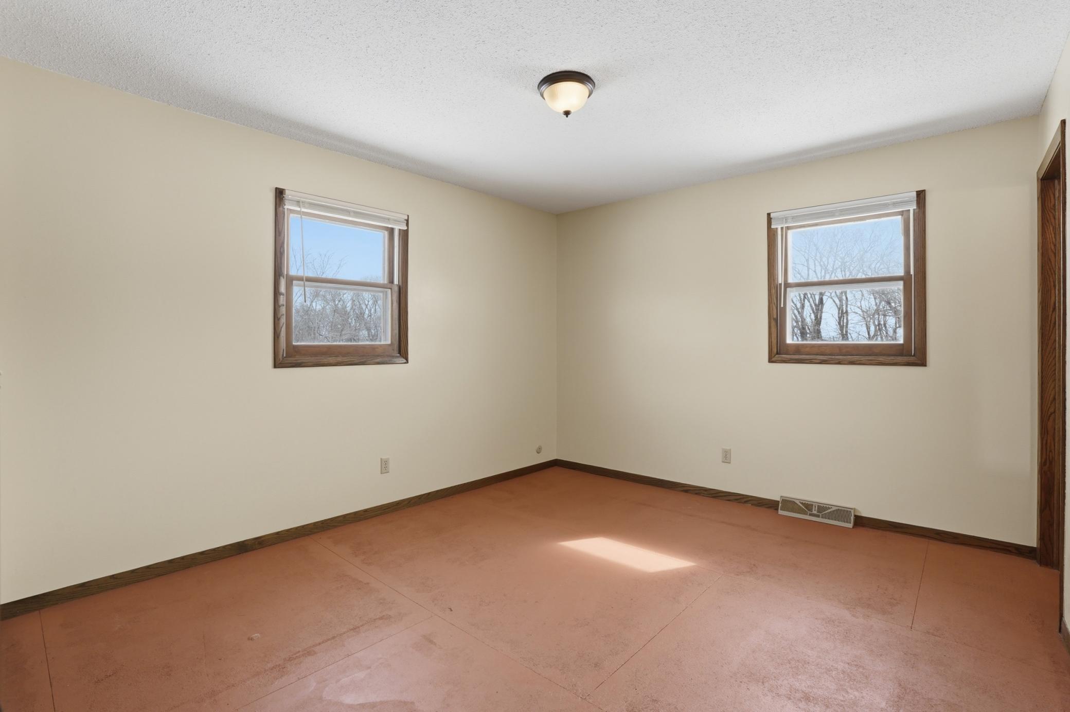 12916 250th Avenue Ne Property Photo 13