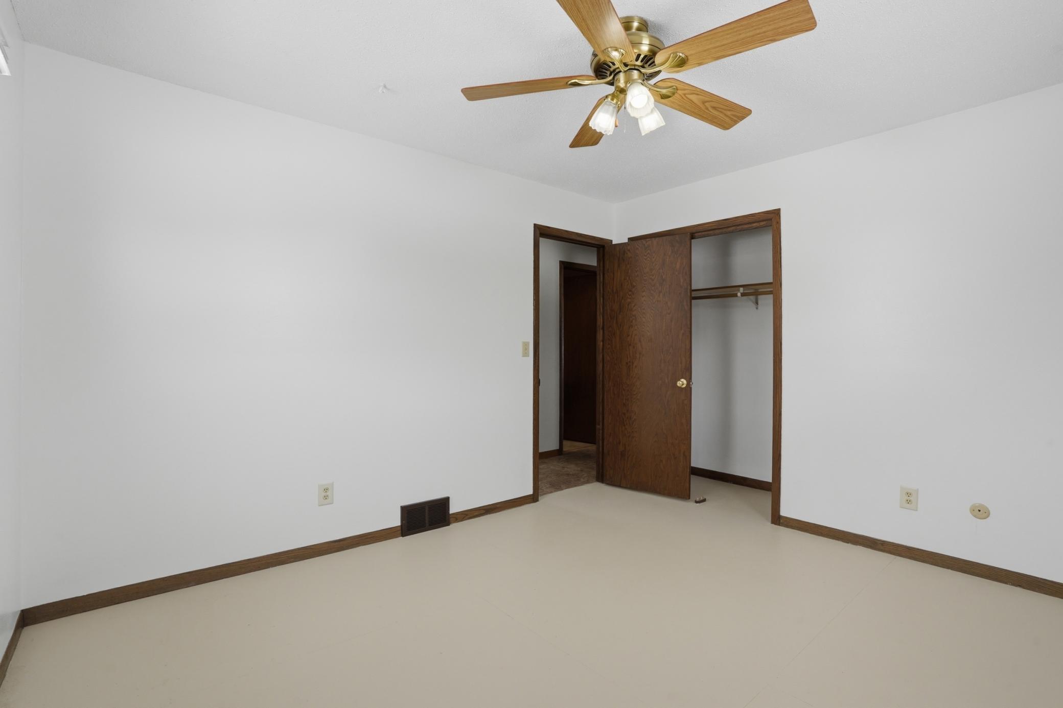 12916 250th Avenue Ne Property Photo 15