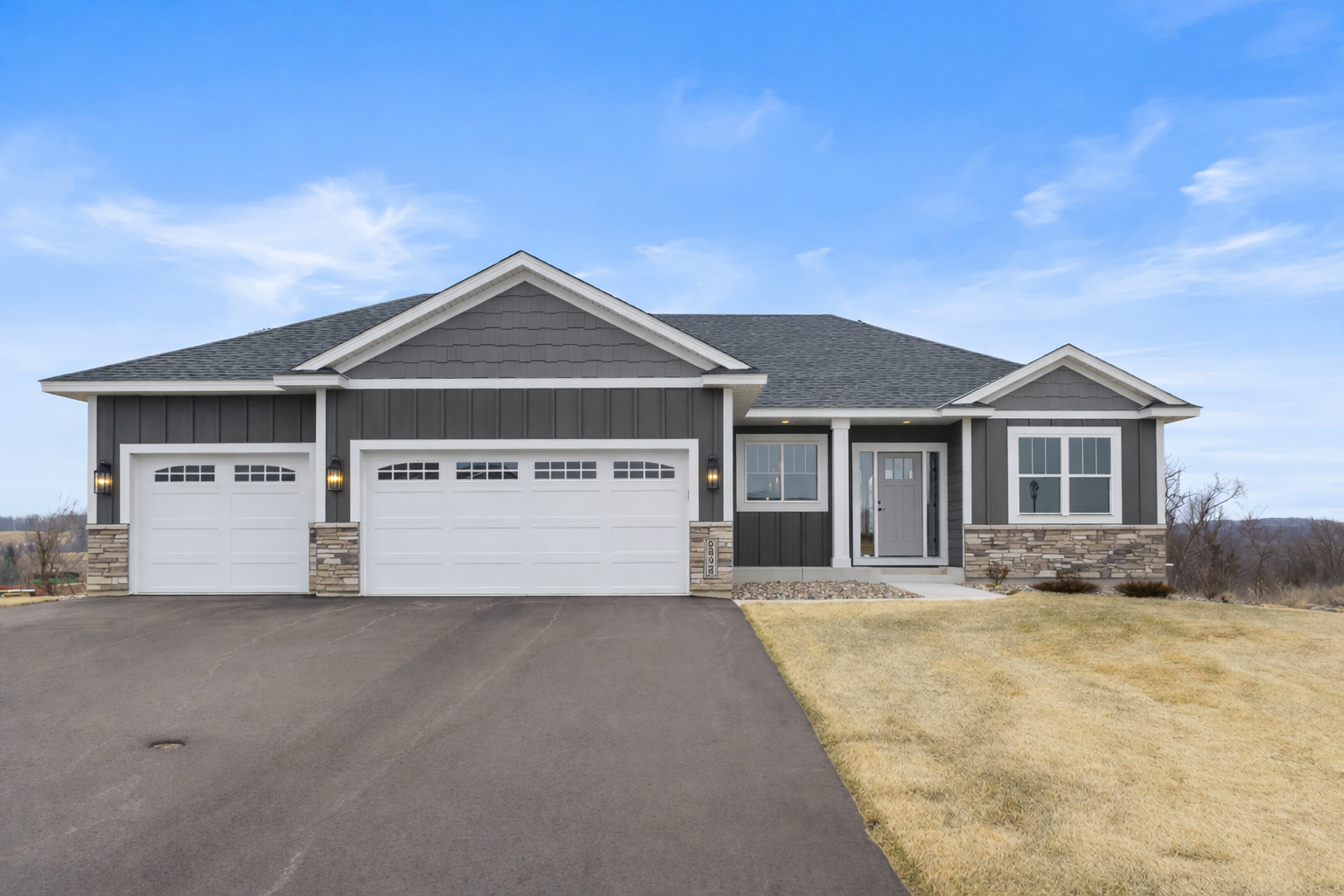 6839 Timberview Court Property Photo 1
