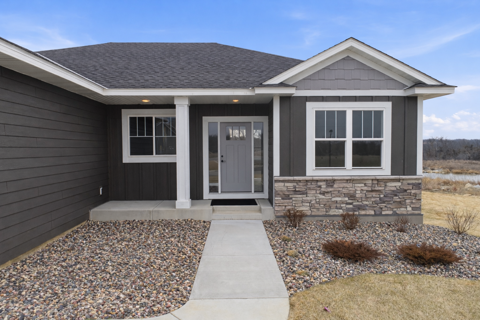 6839 Timberview Court Property Photo 2