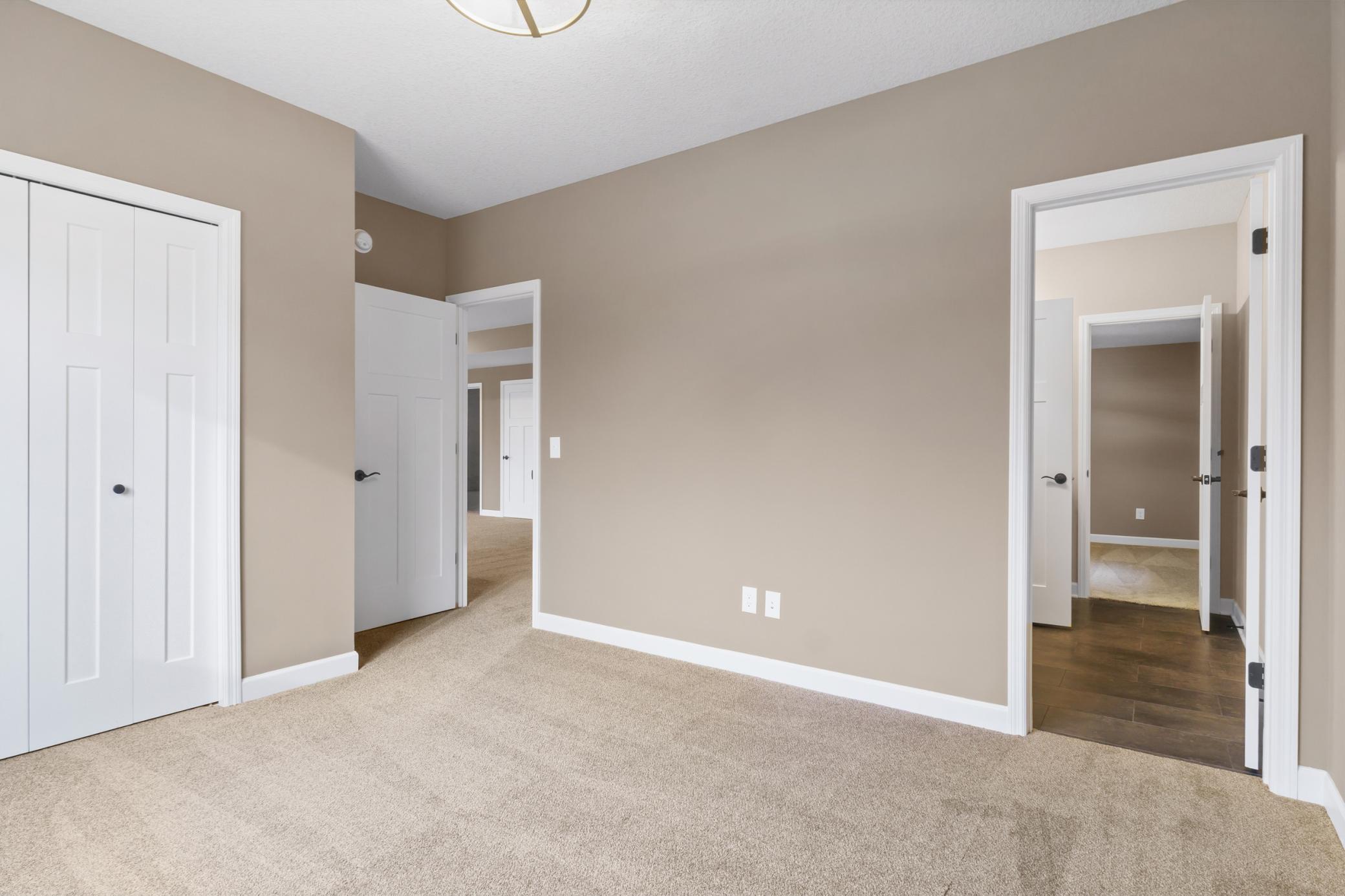 6839 Timberview Court Property Photo 20