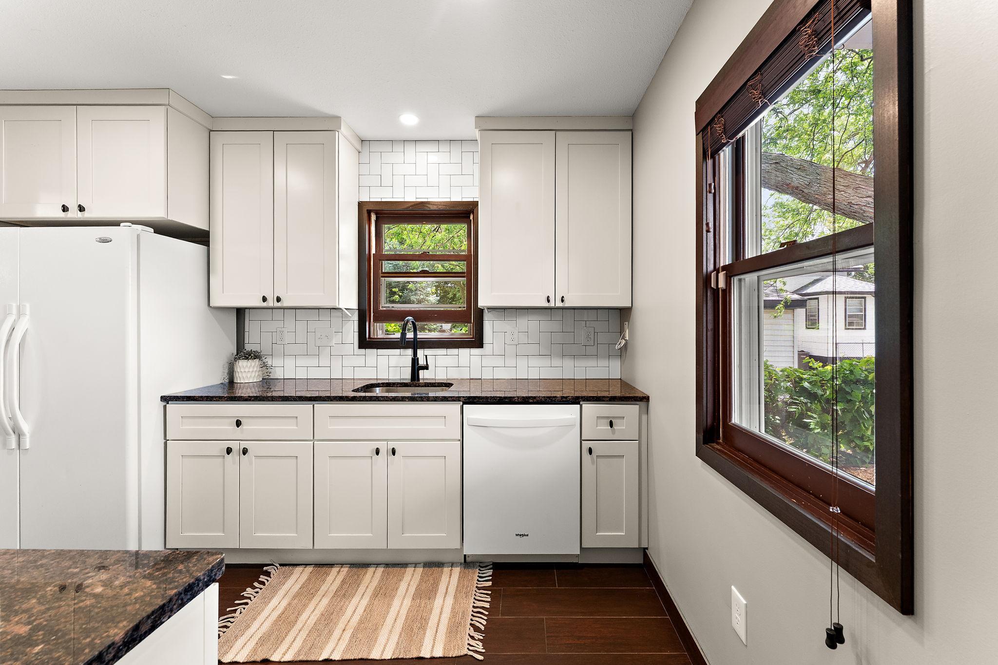 551 Pascal Street N Property Photo 16