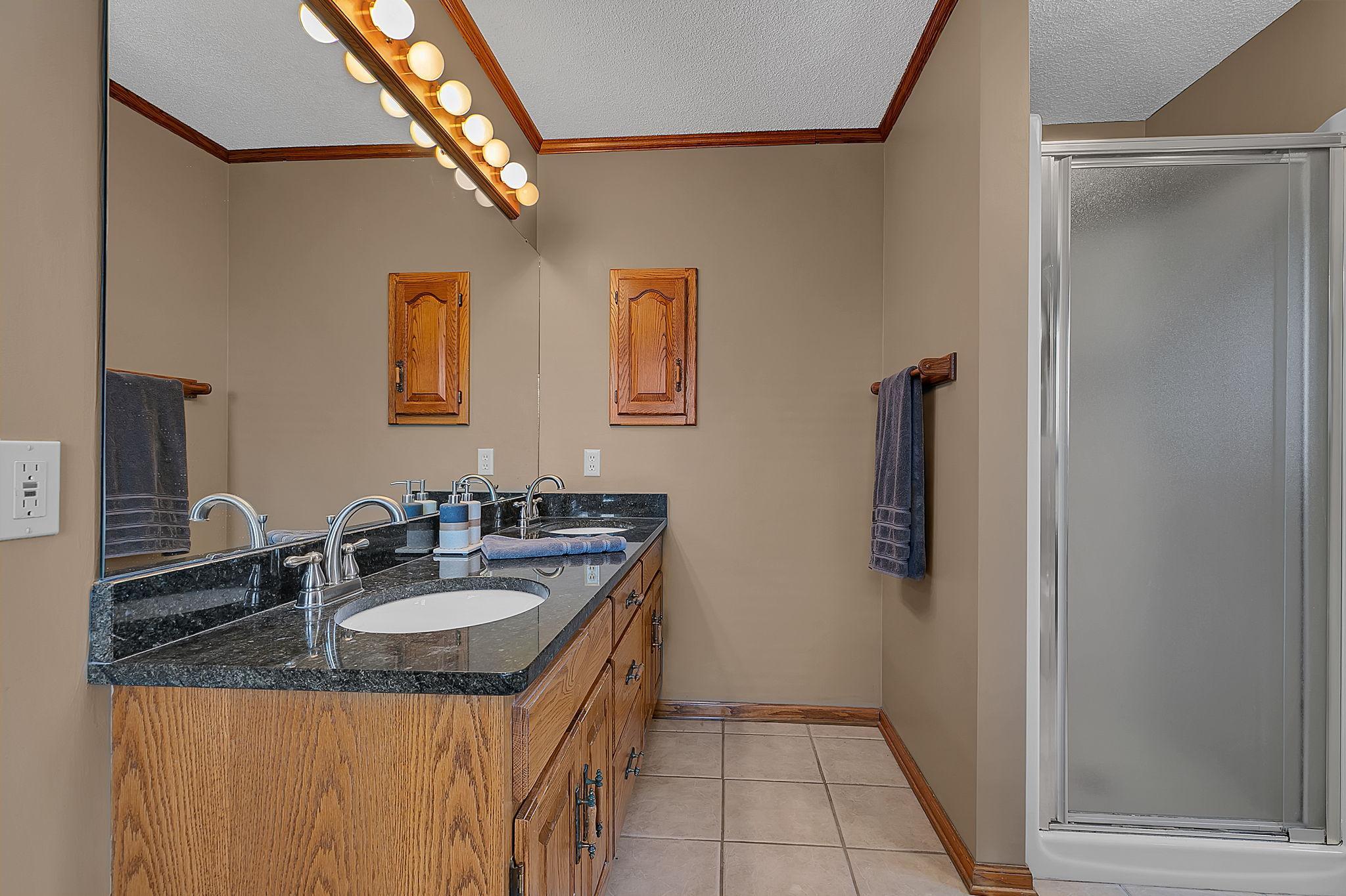 3118 Devon Terrace Property Photo 33