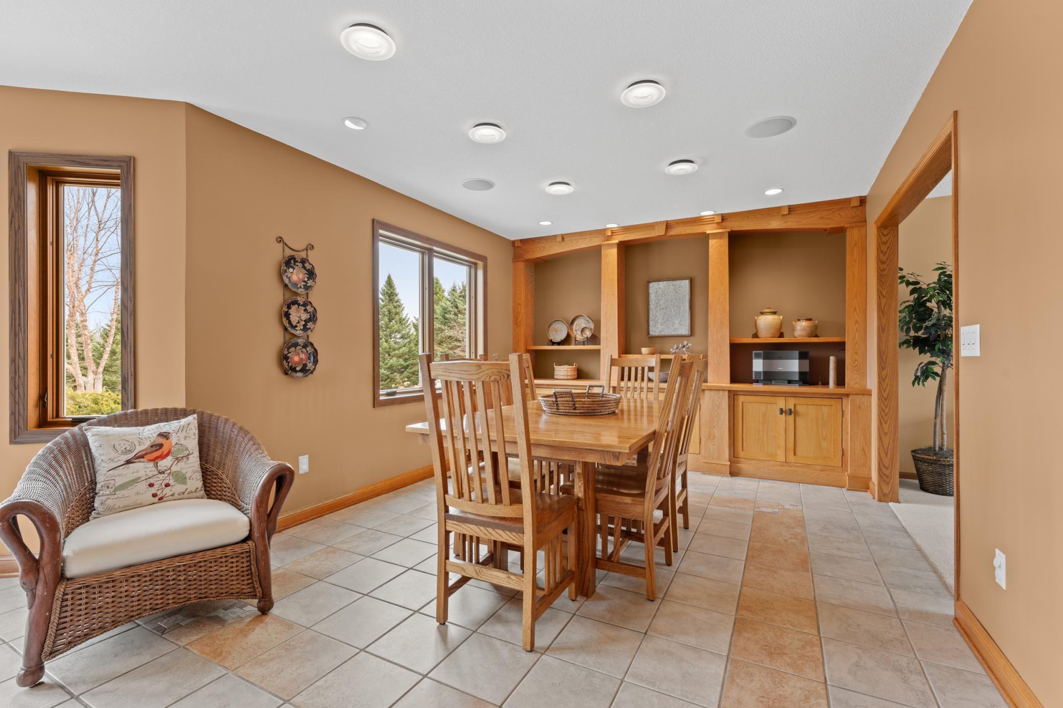 3680 Arlington Lane Se Property Photo 6