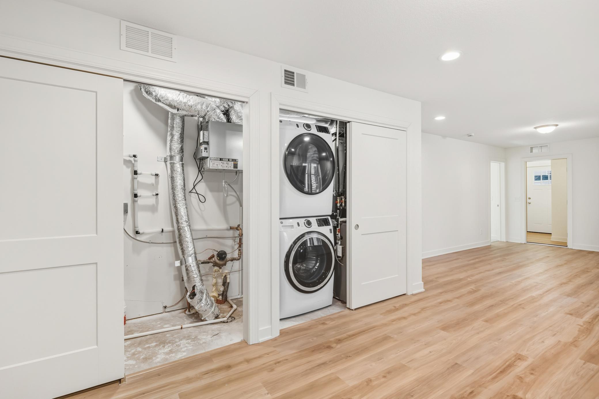 1195 Bush Avenue Property Photo 8