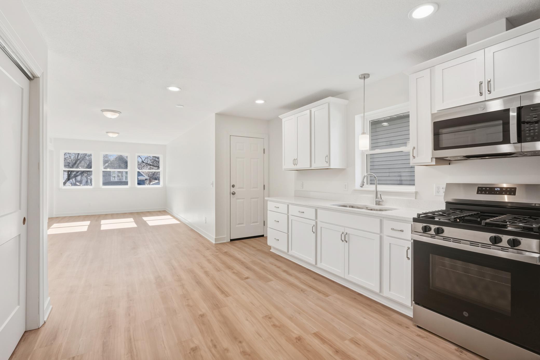 1195 Bush Avenue Property Photo 29