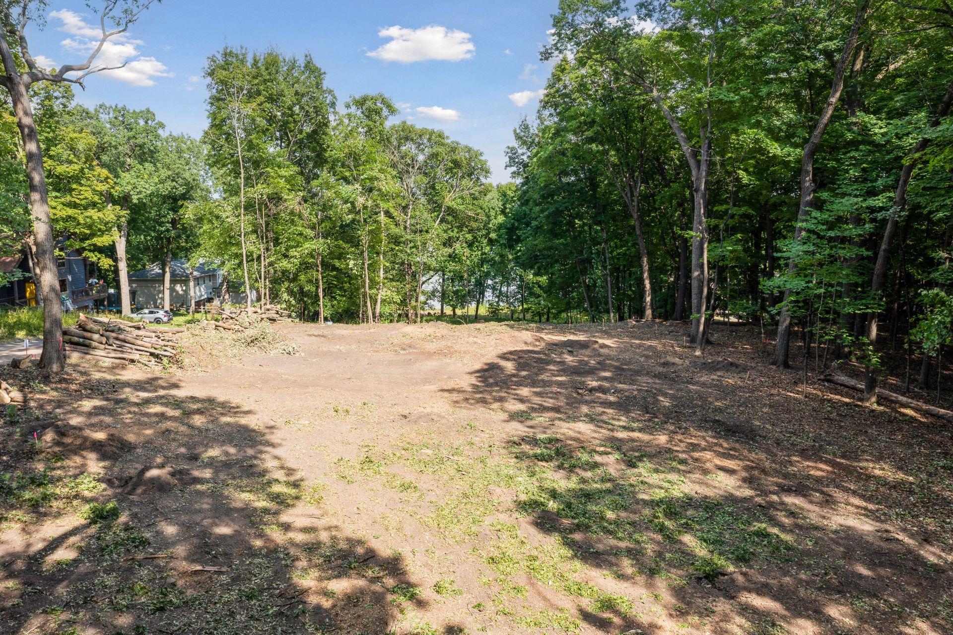 601 Fox Hill Drive Property Photo 1
