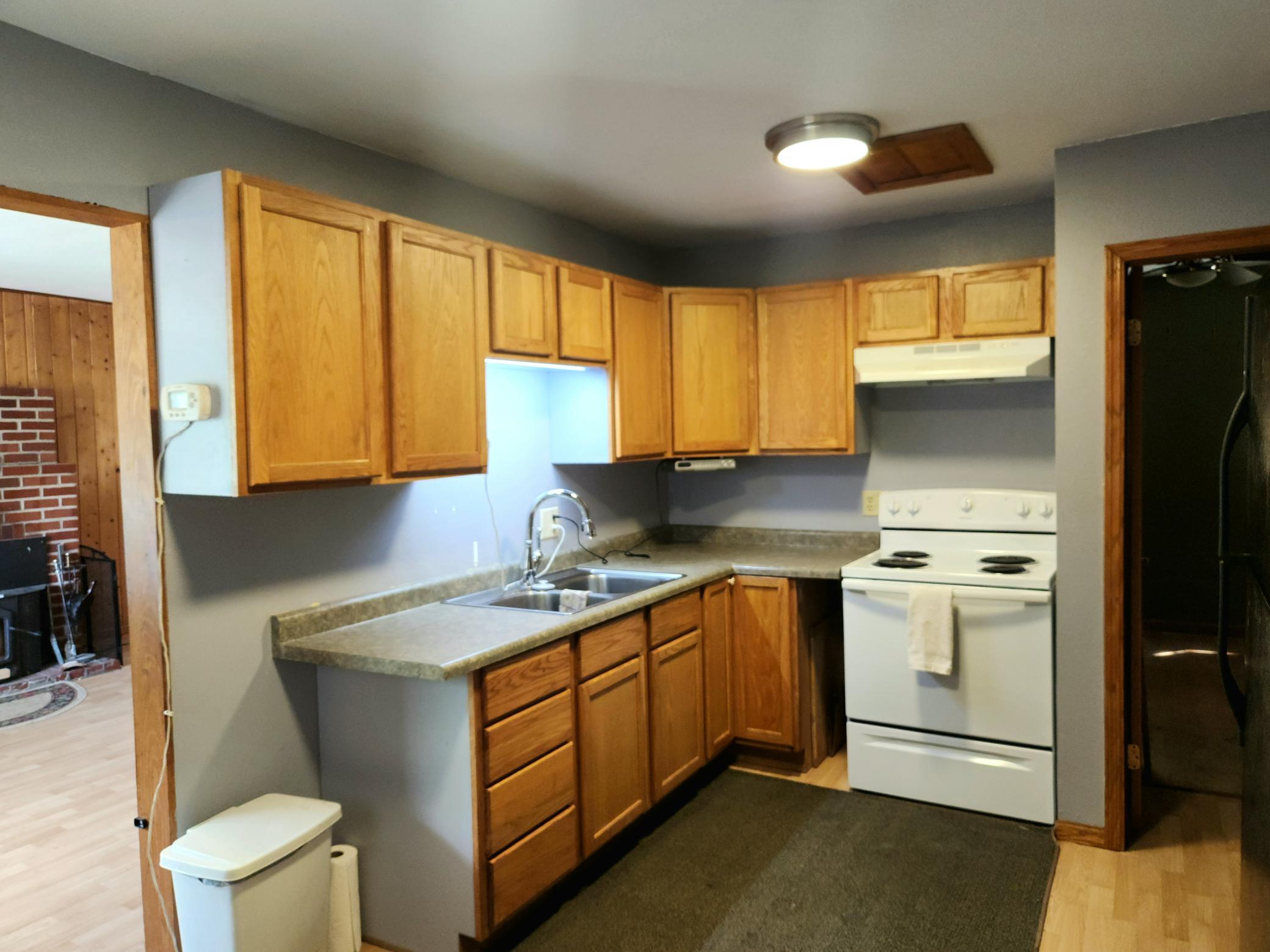 116 12th Street W Property Photo 12