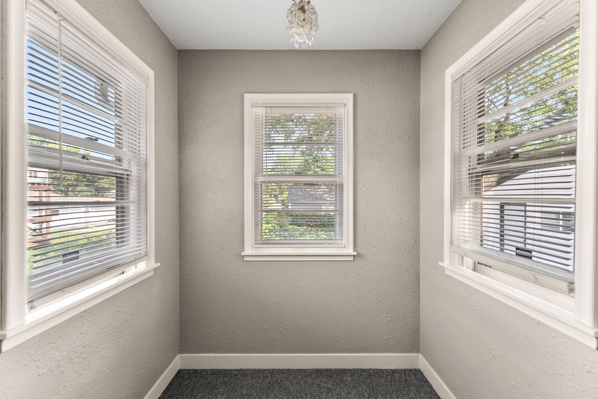 1467 Charles Avenue Property Photo 16