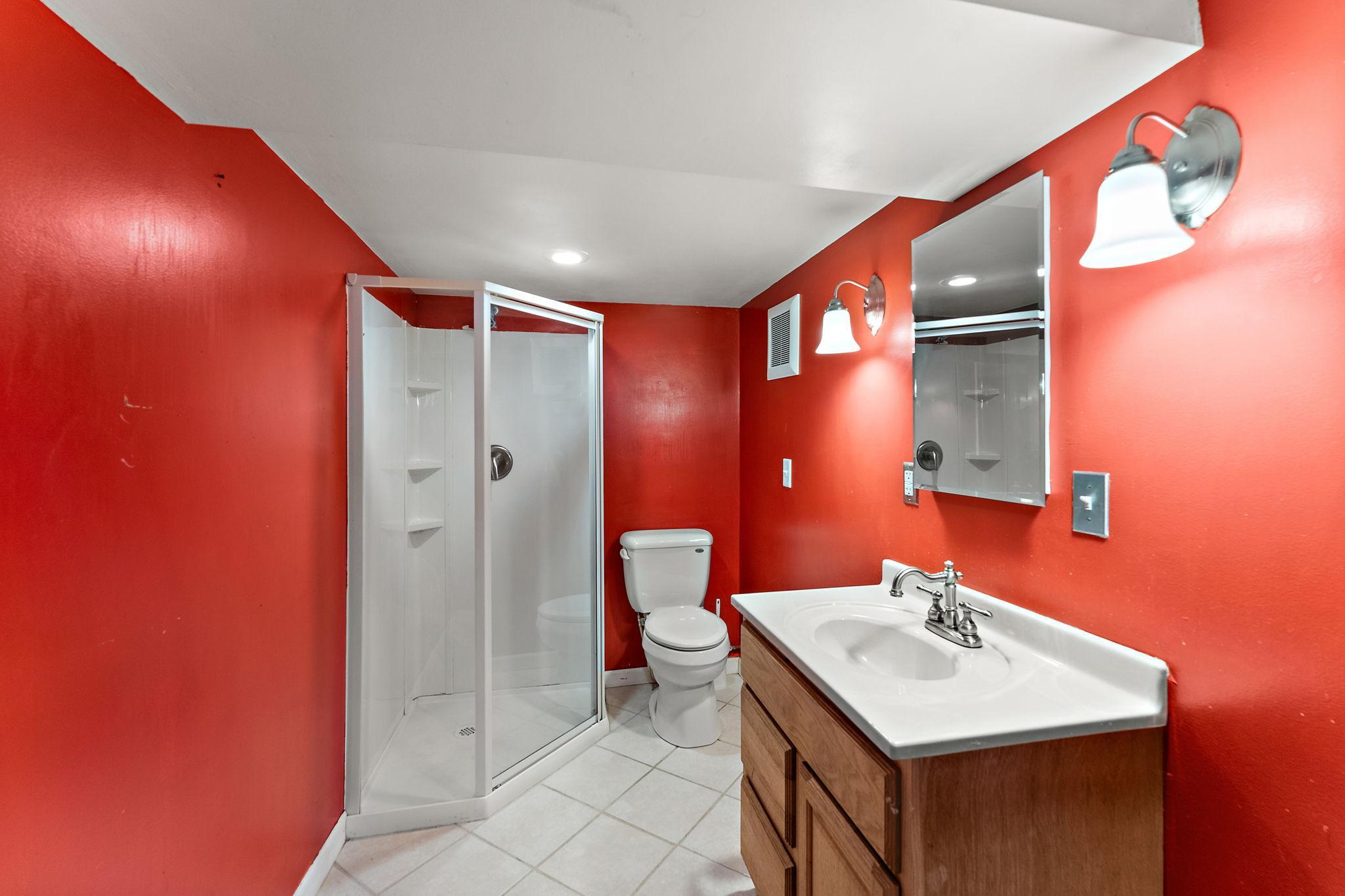 1467 Charles Avenue Property Photo 18
