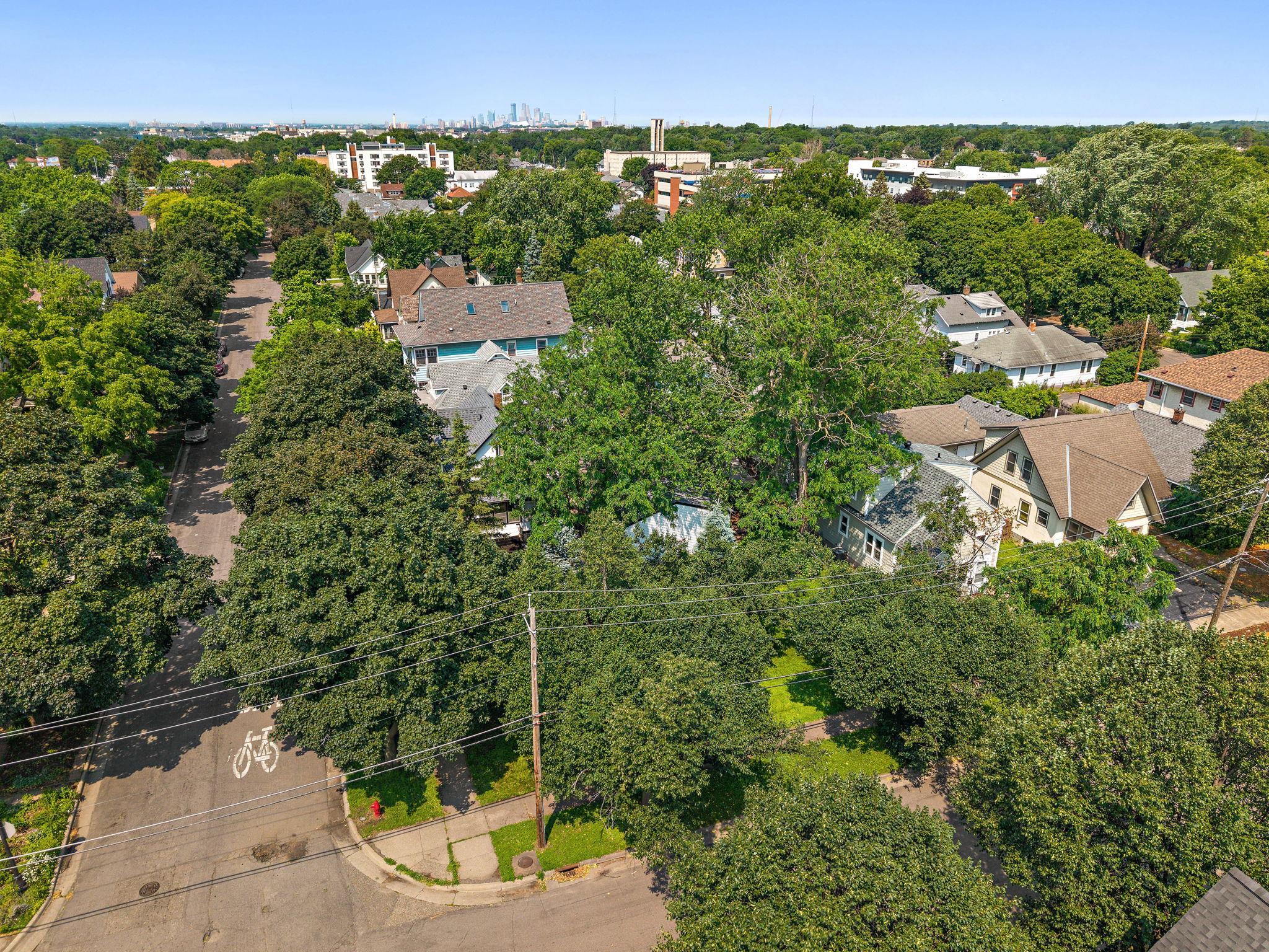 1467 Charles Avenue Property Photo 35