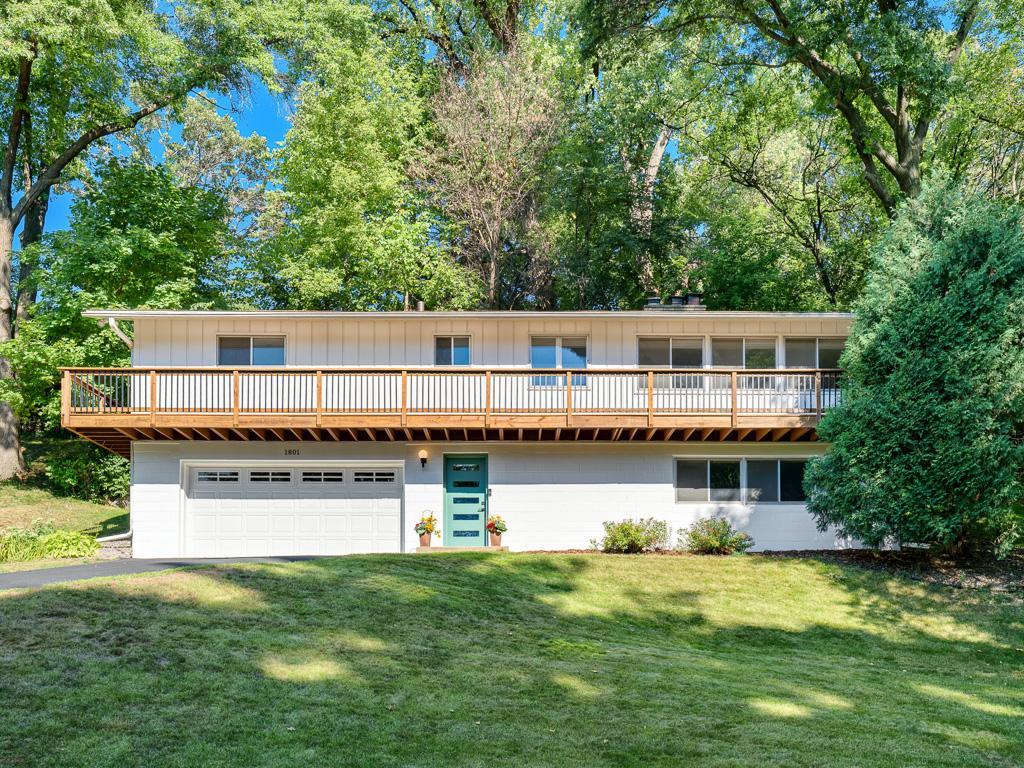 1801 Valley Curve Road