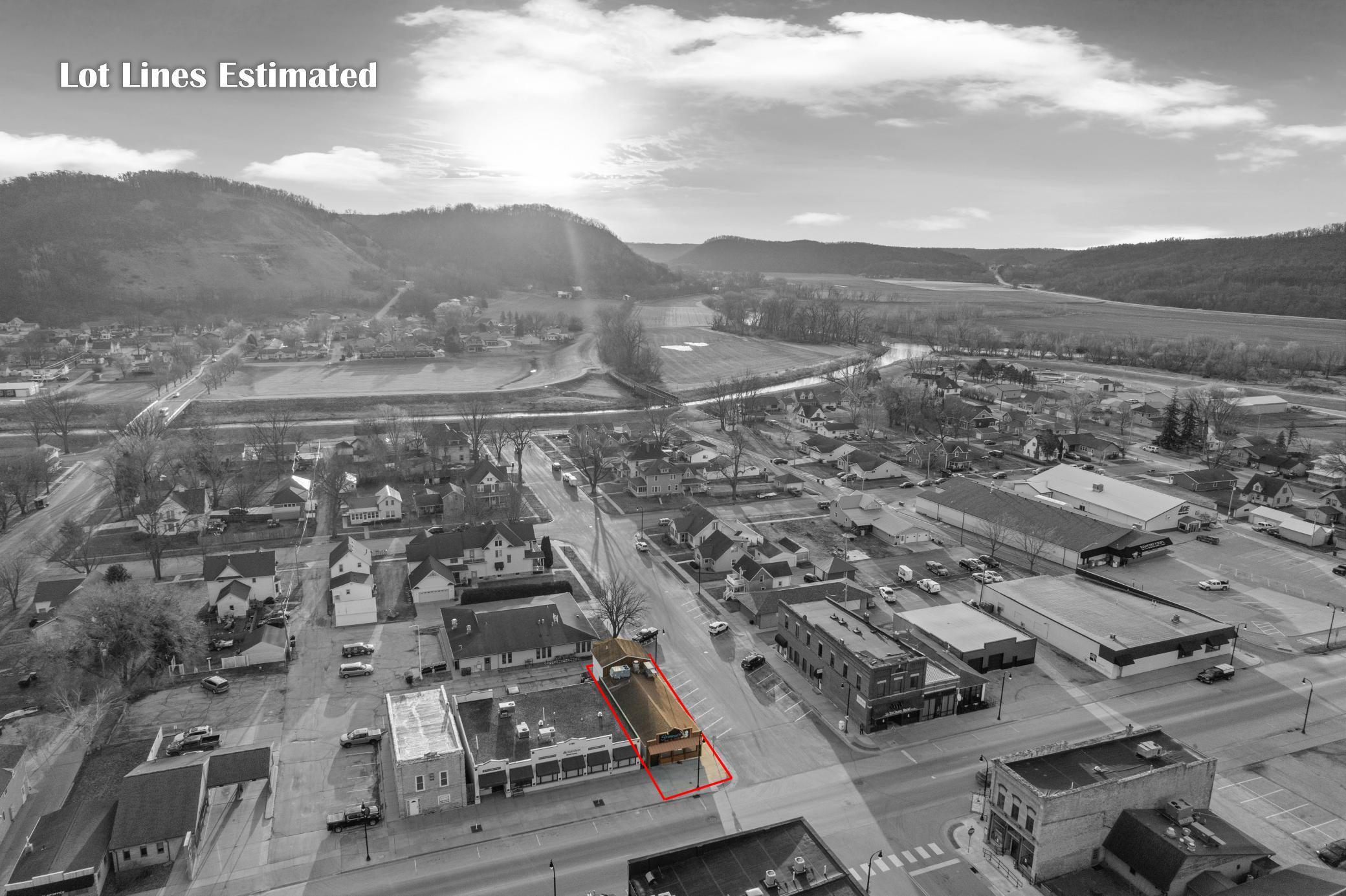 220 S Mill Street Property Photo 3