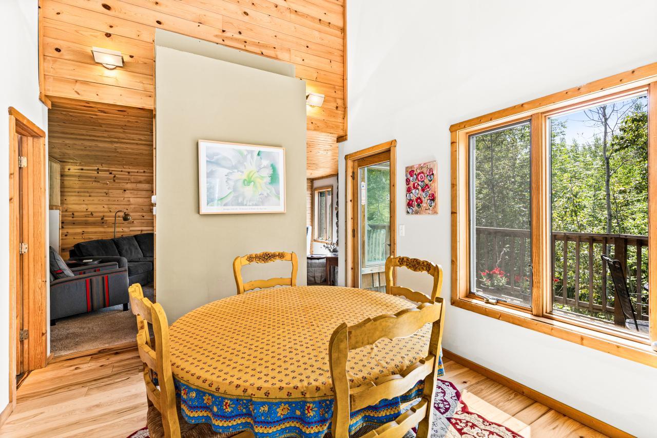 67 Snowshoe Trail Property Photo 12