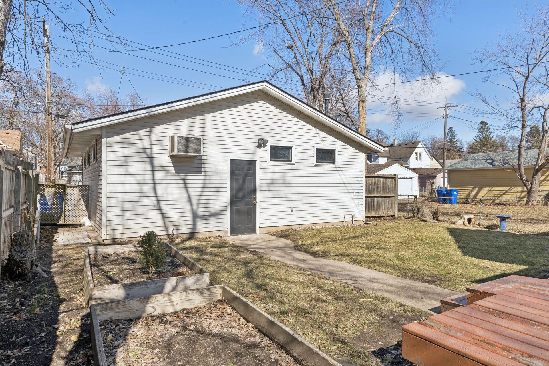 965 E Fremont Avenue Property Photo 21