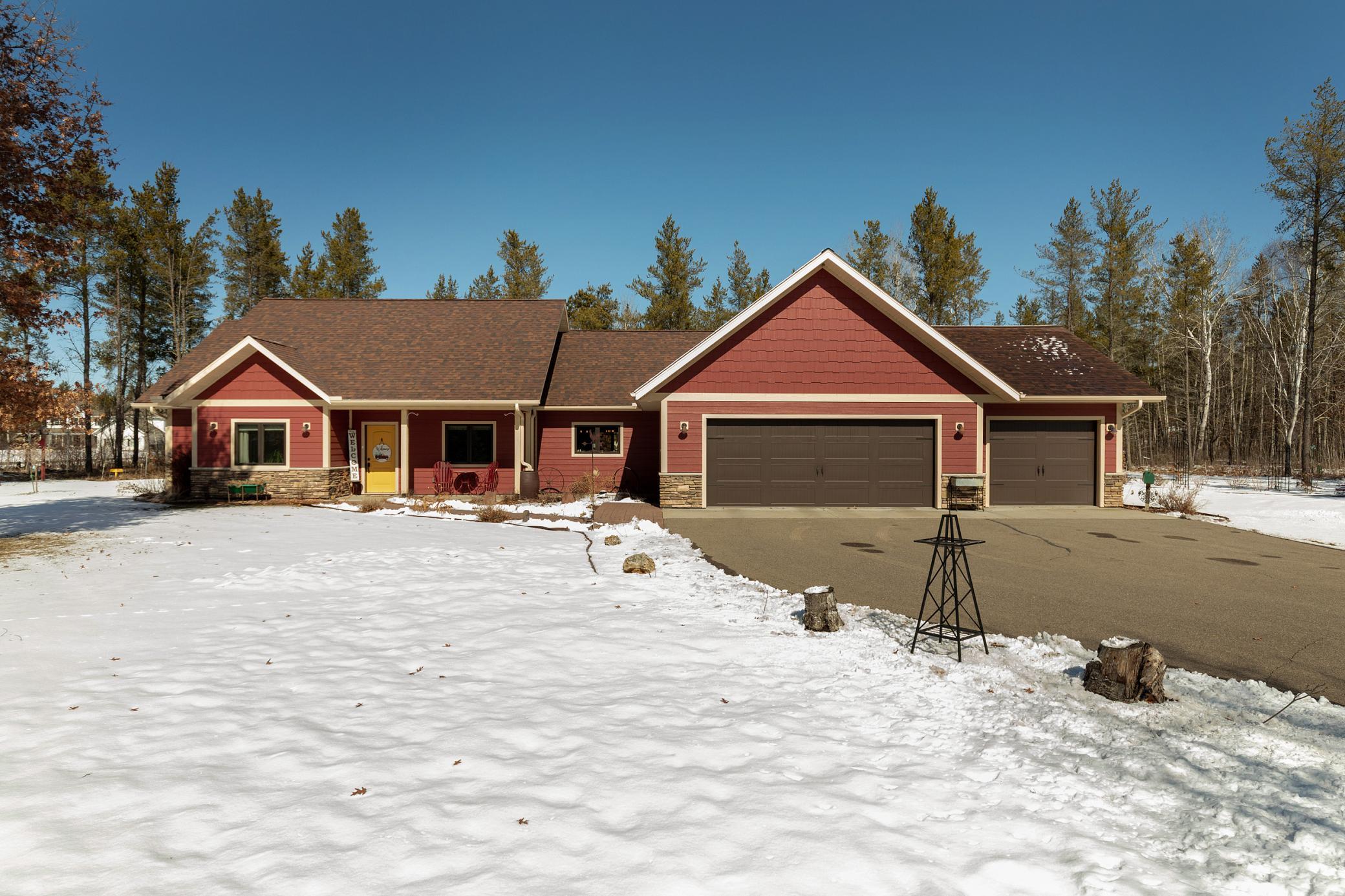 1190 Mayo Road Property Photo 1