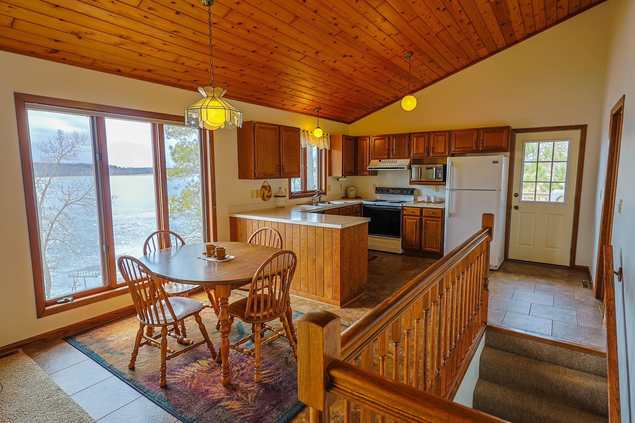 24281 Hazel Wood Drive Property Photo 16