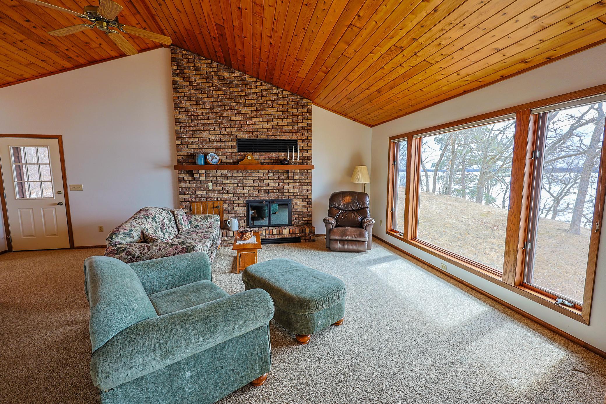 24281 Hazel Wood Drive Property Photo 18