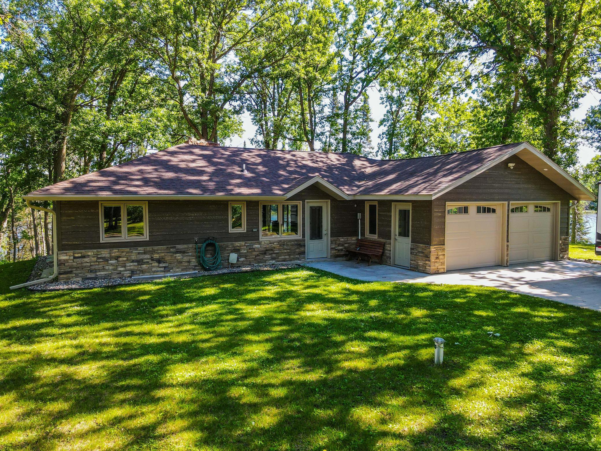 11100 Fisher Lane Property Photo 1