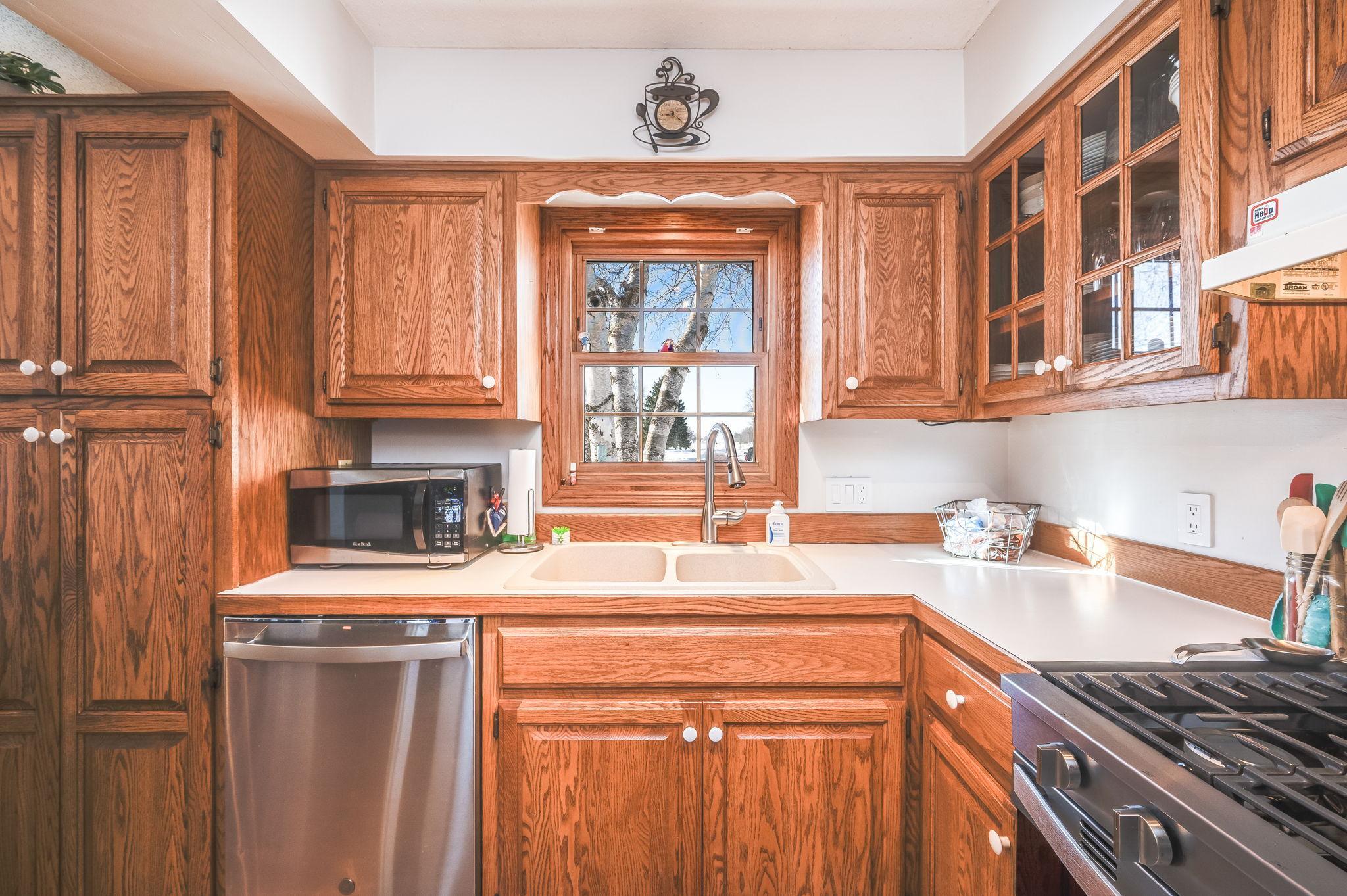 103 E Interlaken Road Property Photo 4