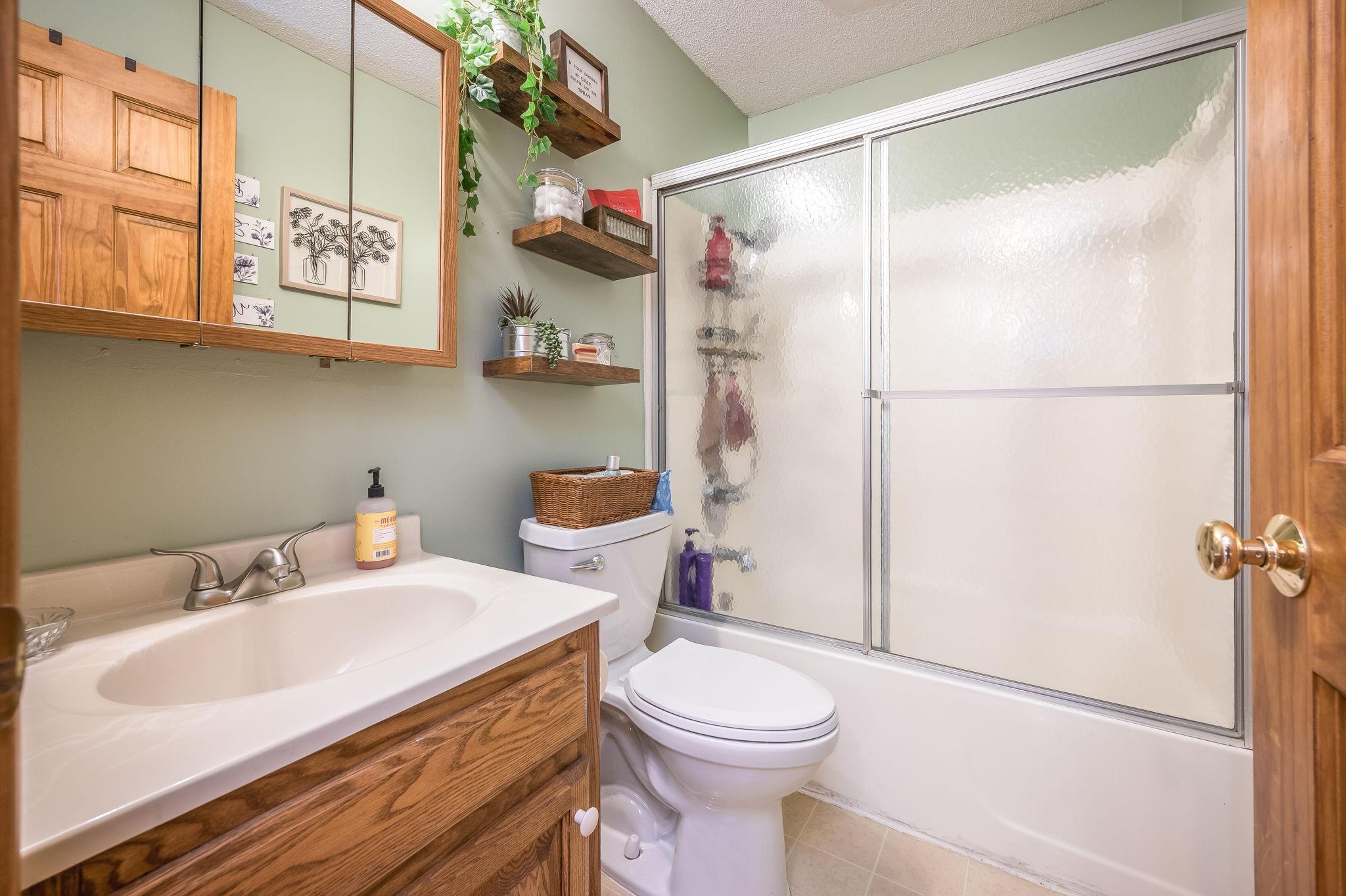 103 E Interlaken Road Property Photo 16