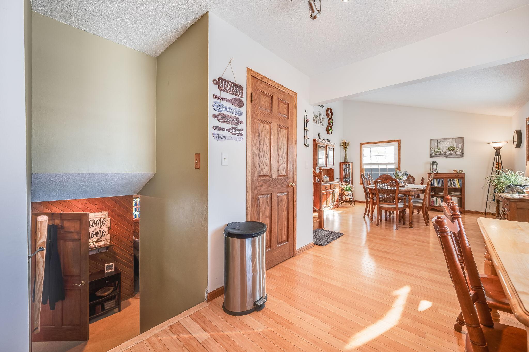 103 E Interlaken Road Property Photo 17