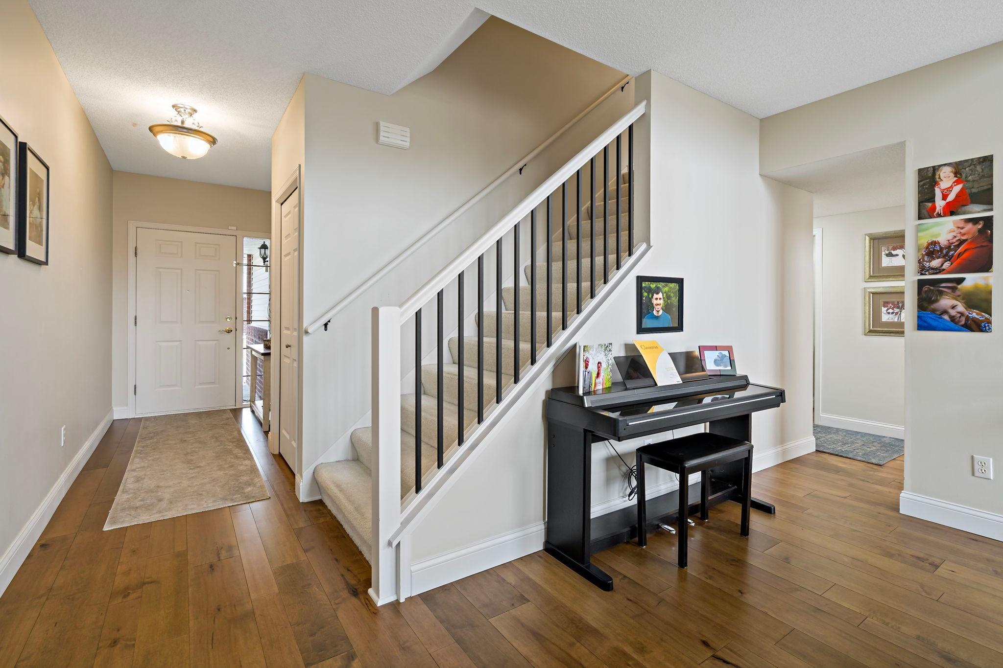 15585 Cherry Path Property Photo 13