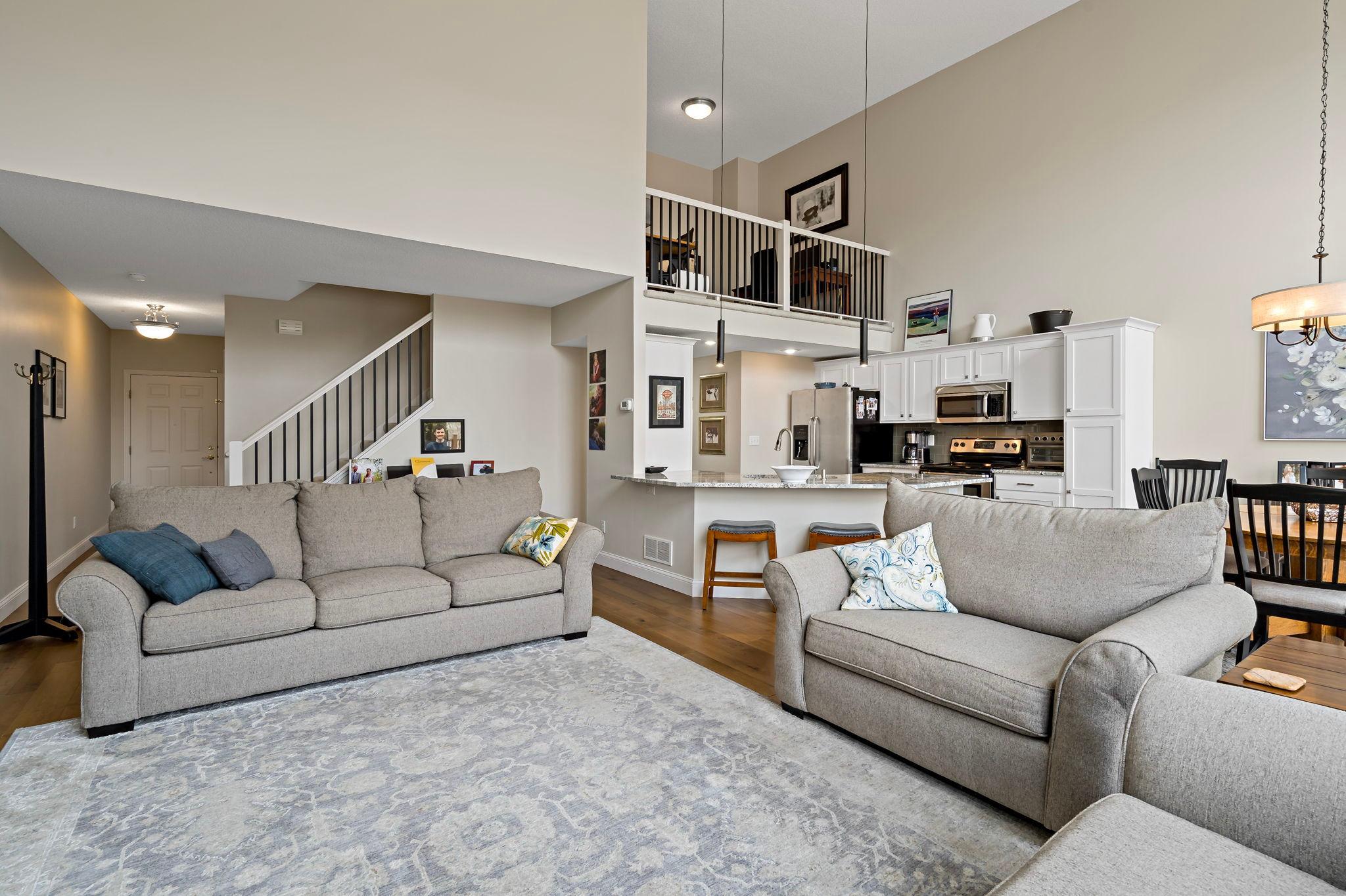 15585 Cherry Path Property Photo 15
