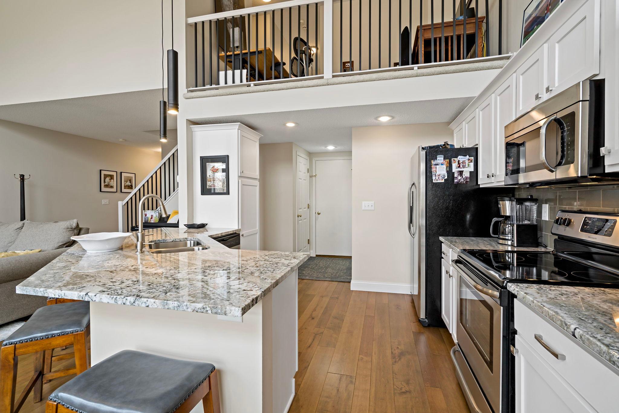 15585 Cherry Path Property Photo 20