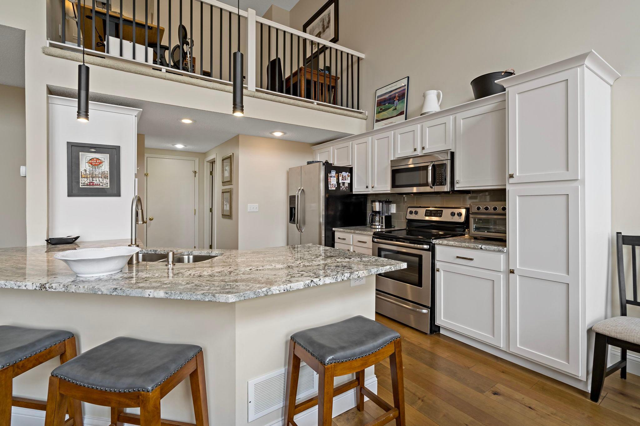 15585 Cherry Path Property Photo 21