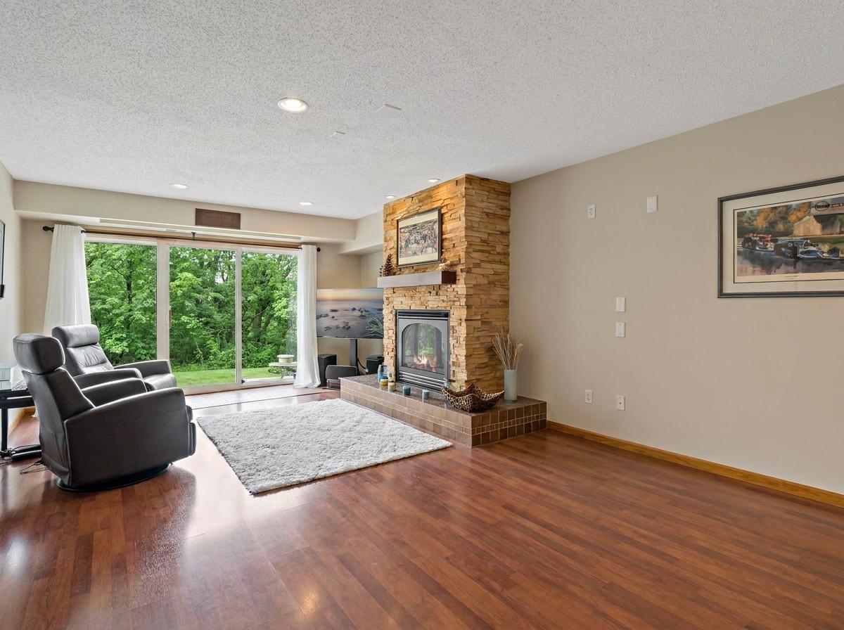 15585 Cherry Path Property Photo 37
