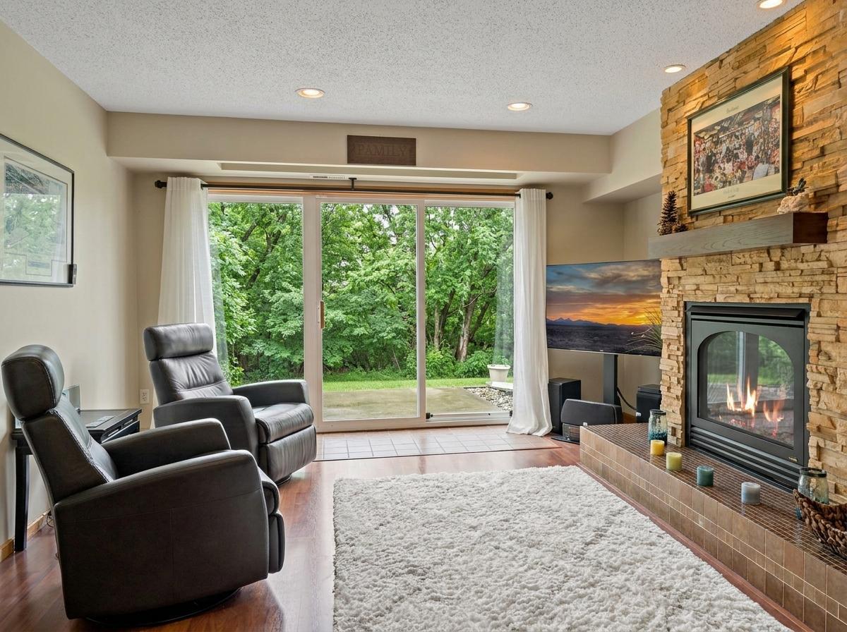 15585 Cherry Path Property Photo 38