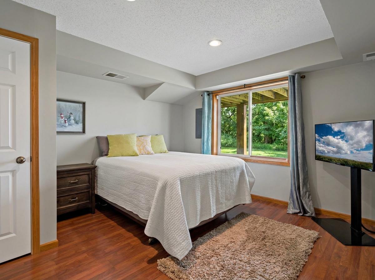 15585 Cherry Path Property Photo 39